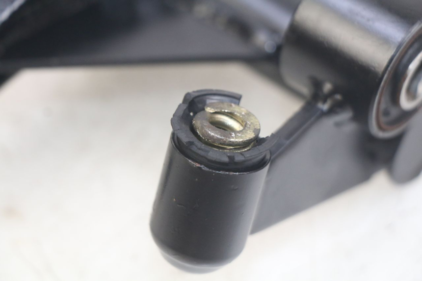 photo de SUPORTE DO MOTOR KYMCO AGILITY 4T 50 (2018 - 2022) - Pontos de fixação