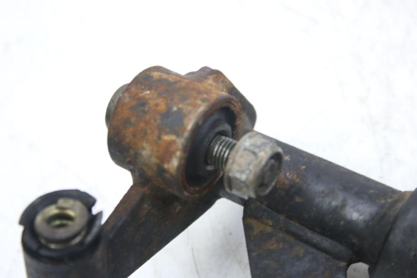 photo de SUPORTE DO MOTOR KYMCO AGILITY 4T 50 (2005 - 2018) - Zoom do estado de desgaste
