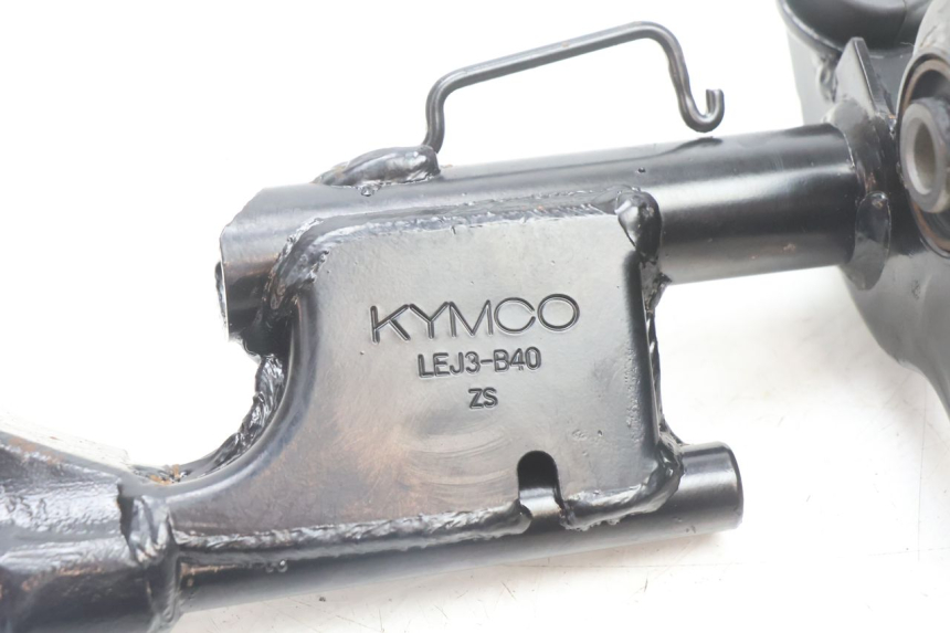 photo de SUPORTE DO MOTOR KYMCO AGILITY CITY 16P 125 (2015 - 2024) - Estado da superfície
