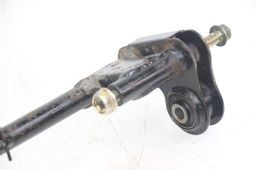 photo de SUPORTE DO MOTOR KYMCO AGILITY NAKED RENOUVO 2T 50 (2011 - 2018) - Zoom do estado de desgaste