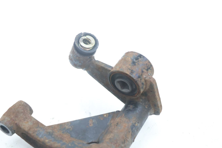 photo de SUPORTE DO MOTOR KYMCO AGILITY PREMIUM 50 (2007 - 2010) - Vista geral
