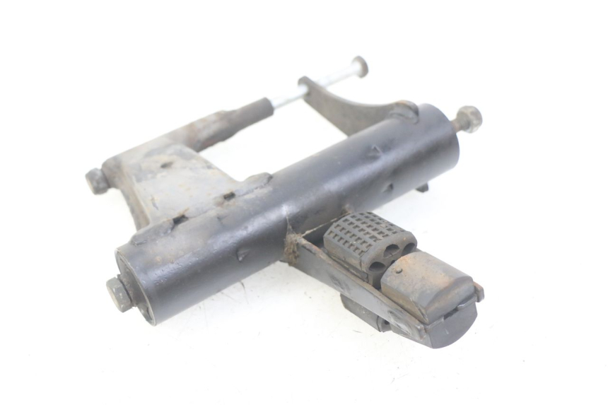 photo de SUPORTE DO MOTOR DERBI BOULEVARD 50 (2009 - 2006) - Ampliação técnica