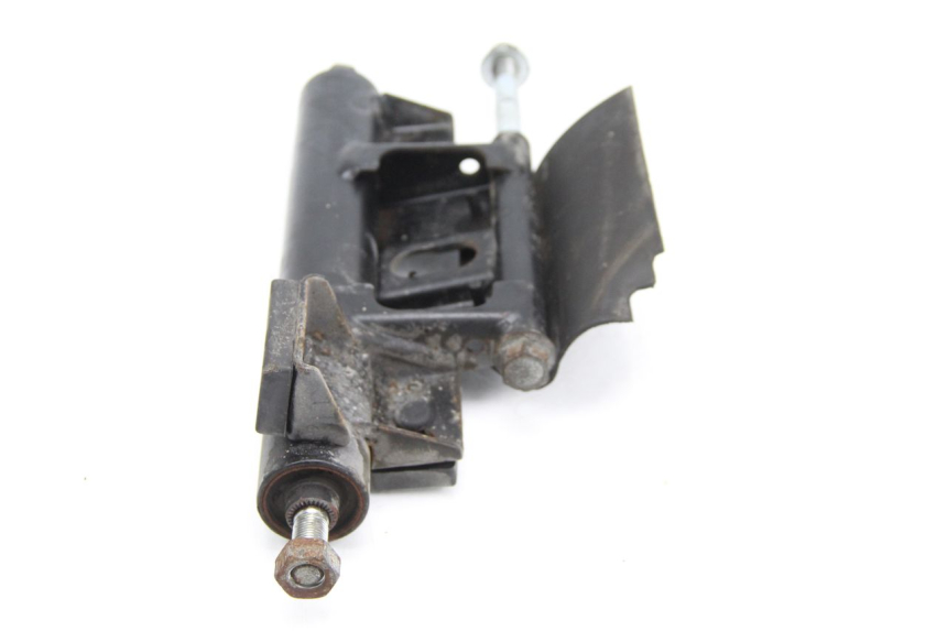 photo de SUPORTE DO MOTOR SUZUKI BURGMAN 125 (2007 - 2014) - Zoom do estado de desgaste