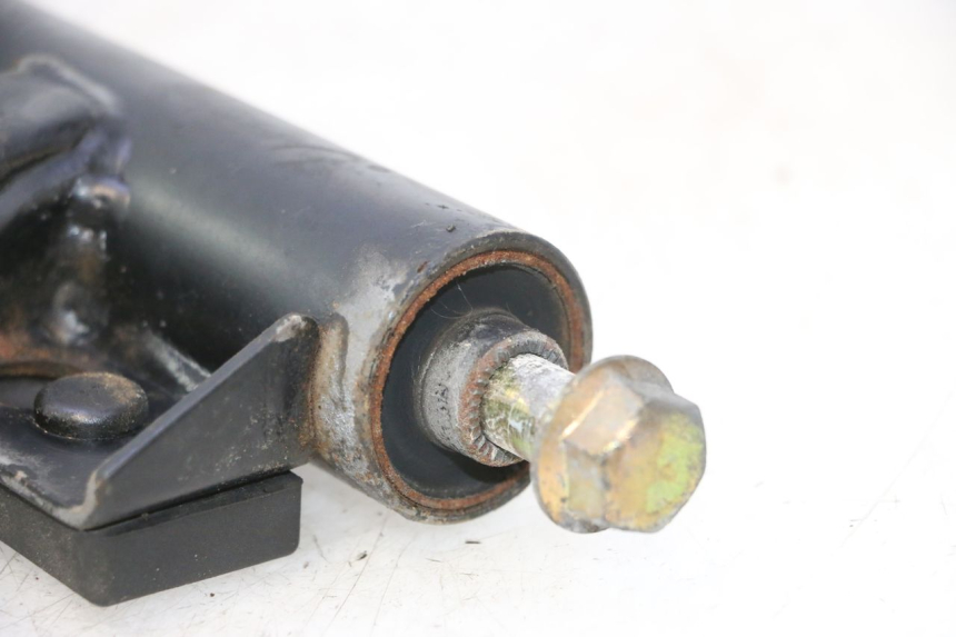 photo de SUPORTE DO MOTOR SUZUKI BURGMAN 125 (2007 - 2014) - Outro ângulo de visão