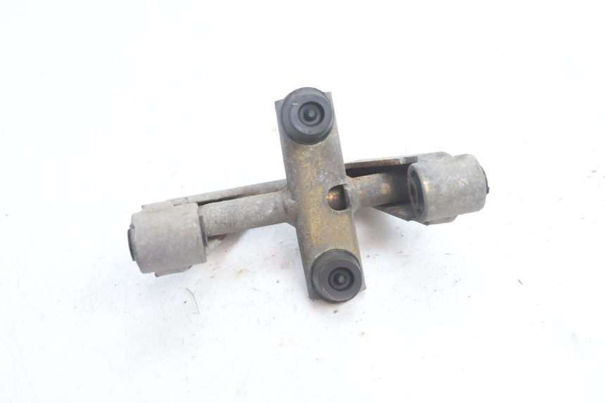 photo de SUPORTE DO MOTOR PEUGEOT BUXY 50 (1993 - 1998) - Zoom do estado de desgaste