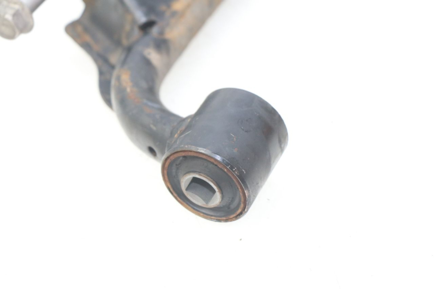 photo de SUPORTE DO MOTOR YAMAHA BW'S BWS 125 (2010 - 2013) - Zoom do estado de desgaste