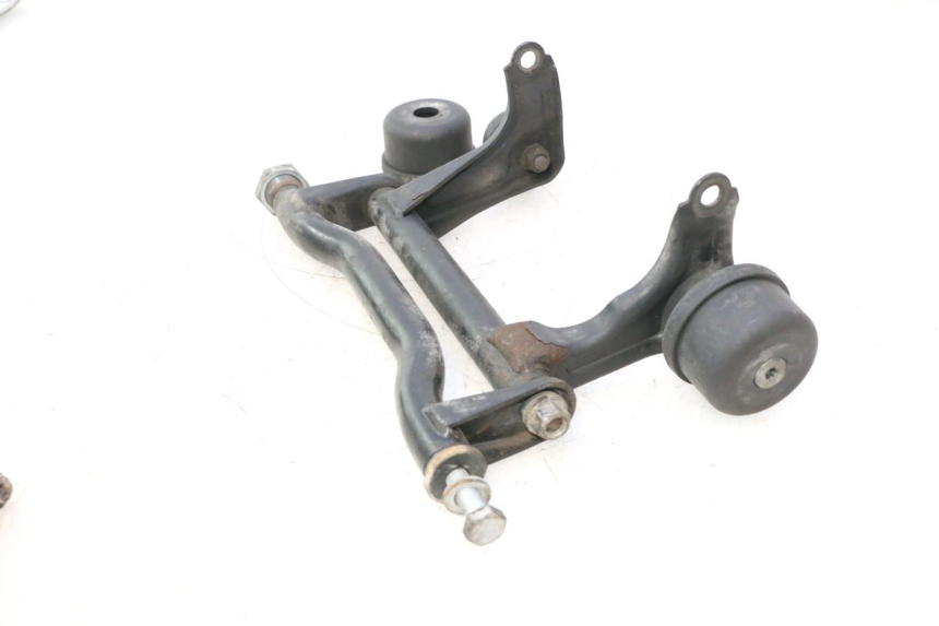 photo de SUPORTE DO MOTOR BMW C1 125 (2000 - 2003) - Detalhe da peça