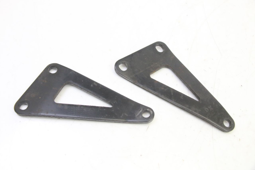 photo de SUPORTE DO MOTOR APRILIA CLASSIC 125 (1995 - 2001) - Detalhe da peça