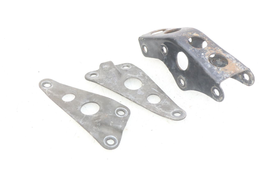 photo de SUPORTE DO MOTOR HONDA CM 125 (1983 - 2003) - Zoom do estado de desgaste