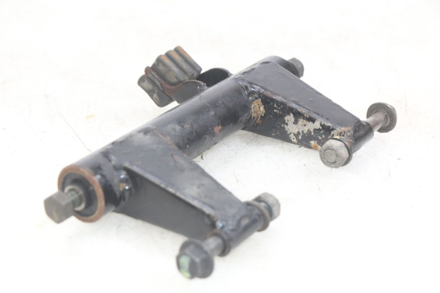 photo de SUPORTE DO MOTOR PEUGEOT DJANGO 4T 50 (2014 - 2019) - Zoom do estado de desgaste