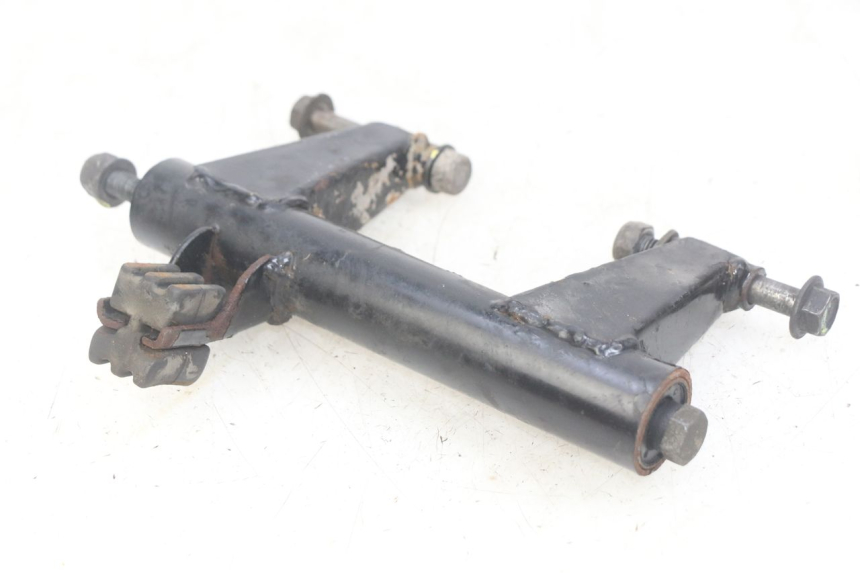 photo de SUPORTE DO MOTOR PEUGEOT DJANGO 4T 50 (2014 - 2019) - Outro ângulo de visão