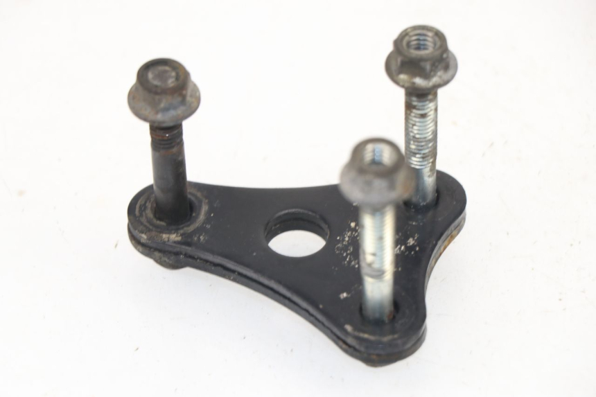 photo de SUPORTE DO MOTOR SUZUKI DR DJEBEL 600 (1985 - 1990) - Detalhe da peça