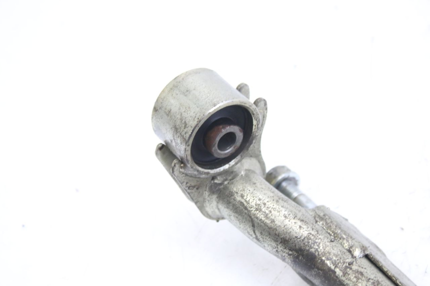 photo de SUPORTE DO MOTOR HONDA FES S-WING SWING ABS 125 (2007 - 2015) - Zoom do estado de desgaste