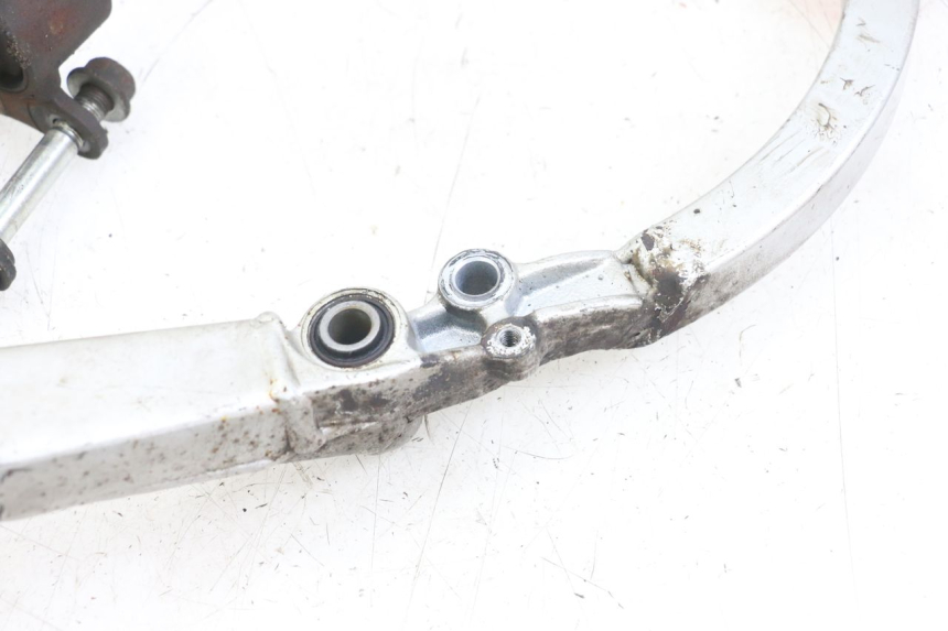 photo de SUPORTE DO MOTOR YAMAHA FJ 3CX 1200 (1986 - 1996) - Zoom do estado de desgaste
