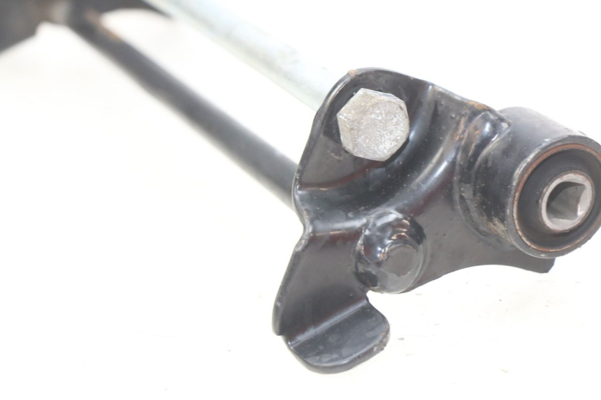 photo de SUPORTE DO MOTOR MBK FLIPPER 50 (2004 - 2012) - Outro ângulo de visão
