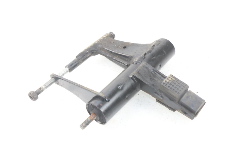 photo de SUPORTE DO MOTOR PIAGGIO FLY 2T 50 (2004 - 2017) - Detalhe da peça