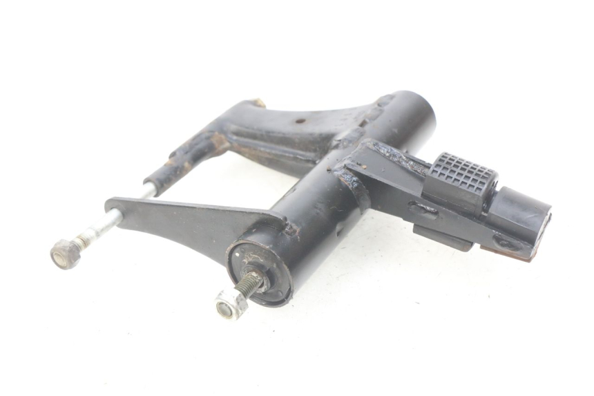 photo de SUPORTE DO MOTOR PIAGGIO FLY 2T 50 (2004 - 2017) - Zoom do estado de desgaste