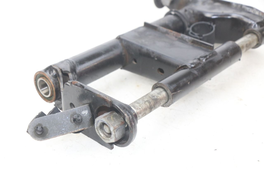 photo de SUPORTE DO MOTOR PEUGEOT GEOPOLIS 400 (2007 - 2013) - Zoom do estado de desgaste