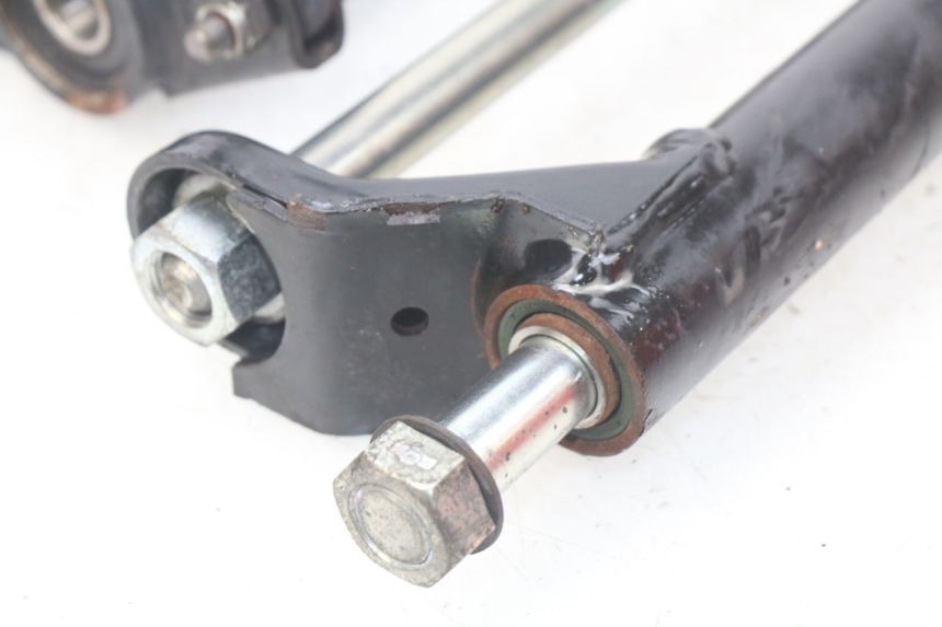 photo de SUPORTE DO MOTOR PEUGEOT GEOPOLIS 400 (2007 - 2013) - Ampliação técnica