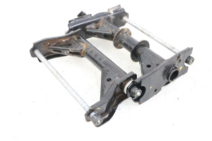 photo de SUPORTE DO MOTOR PEUGEOT GEOPOLIS RS 125 (2007 - 2009) - Outro ângulo de visão