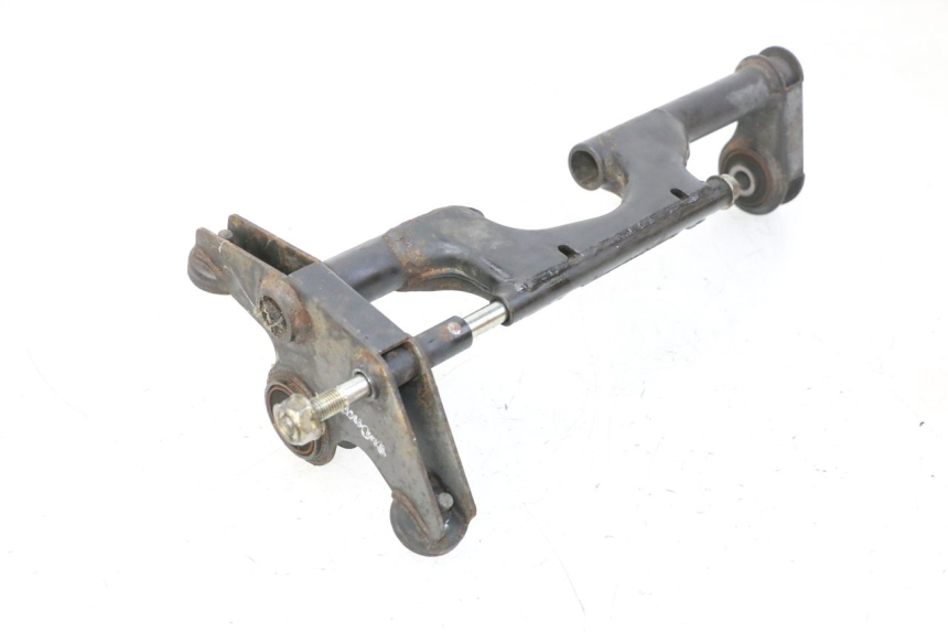photo de SUPORTE DO MOTOR KYMCO GRAND DINK 125 (2002 - 2007) - Detalhe da peça