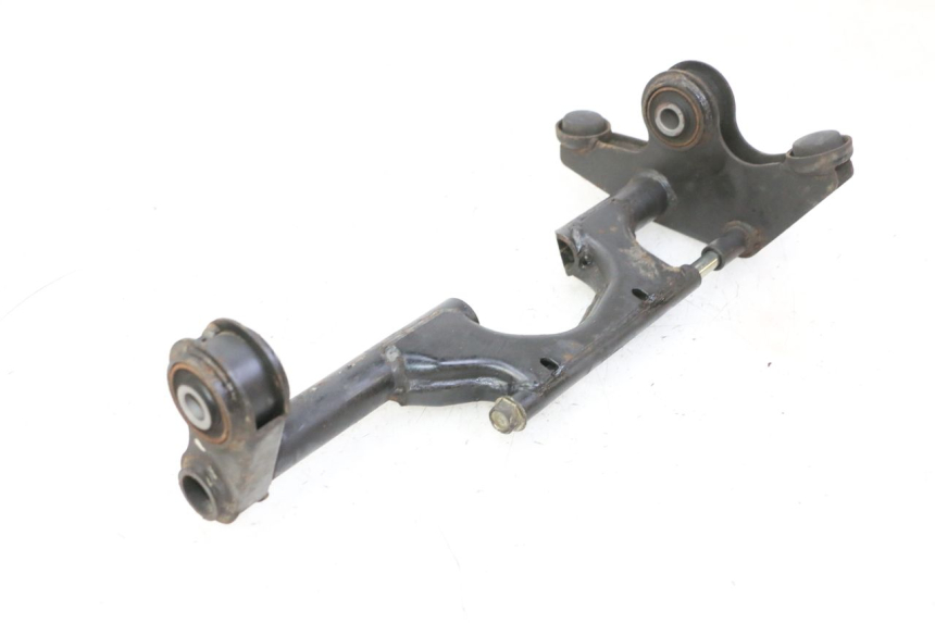 photo de SUPORTE DO MOTOR KYMCO GRAND DINK 125 (2002 - 2007) - Outro ângulo de visão