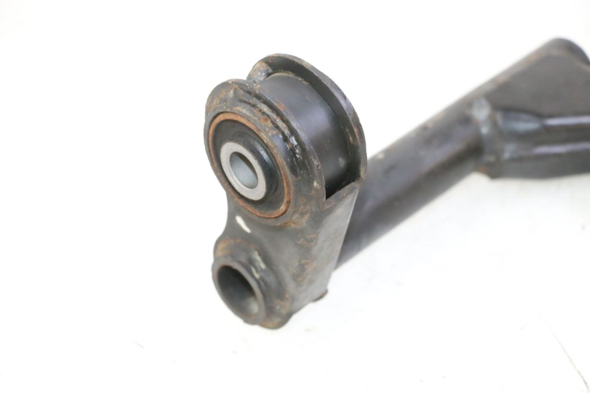 photo de SUPORTE DO MOTOR KYMCO GRAND DINK 125 (2002 - 2007) - Ampliação técnica