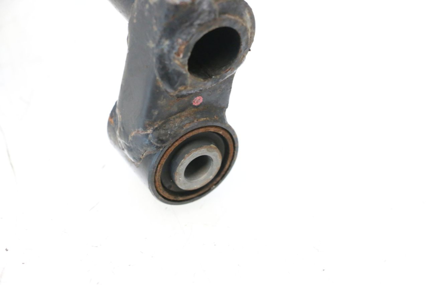 photo de SUPORTE DO MOTOR SYM GTS EVO 125 (2009 - 2013) - Ampliação técnica