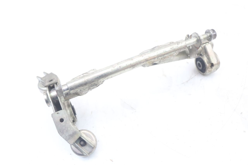 photo de SUPORTE DO MOTOR HONDA PCX (JF28) 125 (2009 - 2011) - Peça verificada