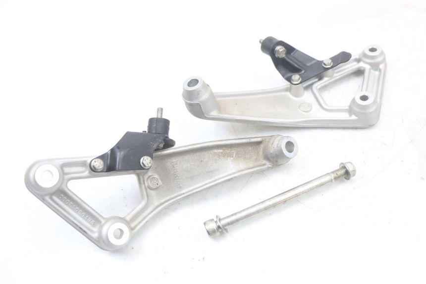 photo de SUPORTE DO MOTOR HUSQVARNA SVARTPILEN 401 (2018 - 2023) - Detalhe da peça