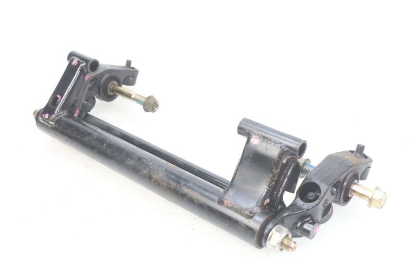 photo de SUPORTE DO MOTOR SYM JET EURO X 2T 50 (2003 - 2007) - Vista principal