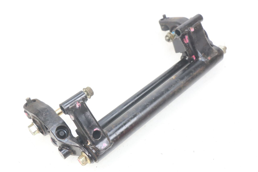 photo de SUPORTE DO MOTOR SYM JET EURO X 2T 50 (2003 - 2007) - Outro ângulo de visão