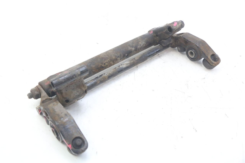 photo de SUPORTE DO MOTOR SYM JET EURO X 2T 50 (2003 - 2007) - Zoom do estado de desgaste