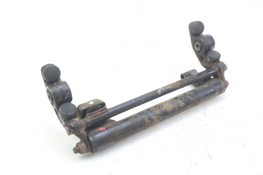 photo de SUPORTE DO MOTOR SYM JET EURO X 2T 50 (2003 - 2007) - Outro ângulo de visão