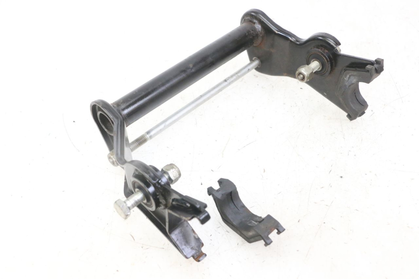 photo de SUPORTE DO MOTOR PEUGEOT JET FORCE CARBU 50 (2003 - 2016) - Detalhe da peça