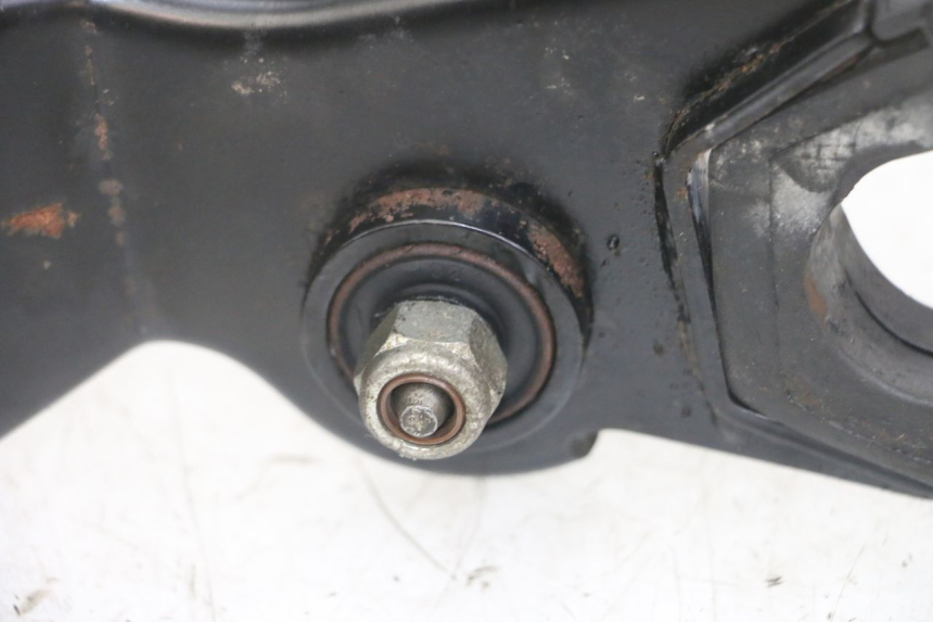 photo de SUPORTE DO MOTOR PEUGEOT JET FORCE CARBU 50 (2003 - 2016) - Ampliação técnica