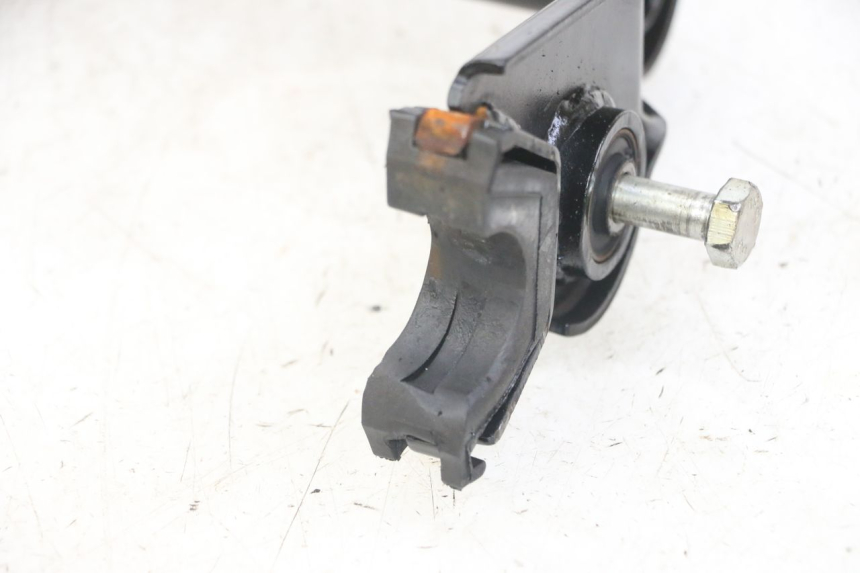 photo de SUPORTE DO MOTOR PEUGEOT JET FORCE CARBU 50 (2003 - 2016) - Estado da superfície