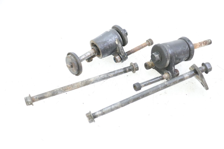 photo de SUPORTE DO MOTOR KAWASAKI ZR7 ZR-7 S 750 (1999 - 2004) - Vista principal