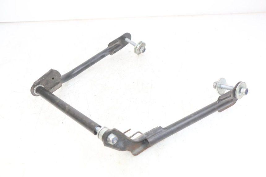 photo de SUPORTE DO MOTOR PEUGEOT KISBEE 2T 50 (2010 - 2017) - Outro ângulo de visão