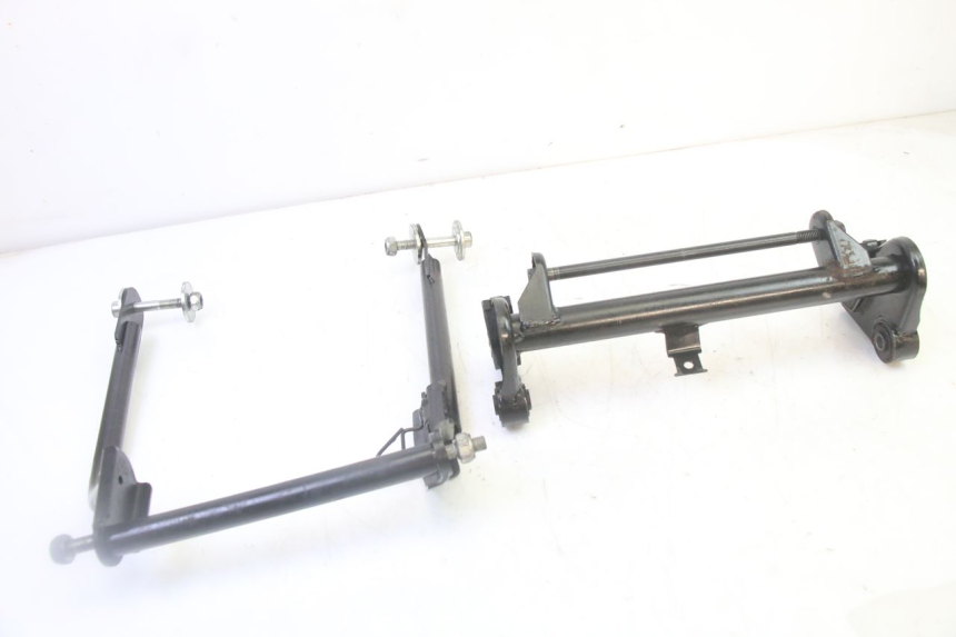 photo de SUPORTE DO MOTOR PEUGEOT KISBEE 2T 50 (2010 - 2017) - Vista principal