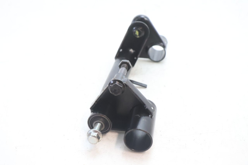 photo de SUPORTE DO MOTOR PEUGEOT KISBEE 2T 50 (2018 - 2022) - Zoom do estado de desgaste