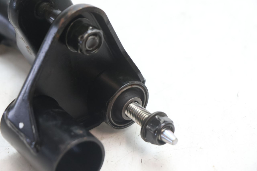 photo de SUPORTE DO MOTOR PEUGEOT KISBEE 2T 50 (2018 - 2022) - Vista geral
