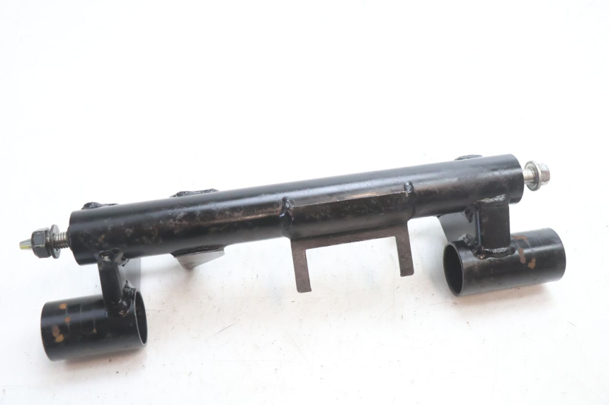 photo de SUPORTE DO MOTOR PEUGEOT KISBEE 2T 50 (2018 - 2022) - Pontos de fixação