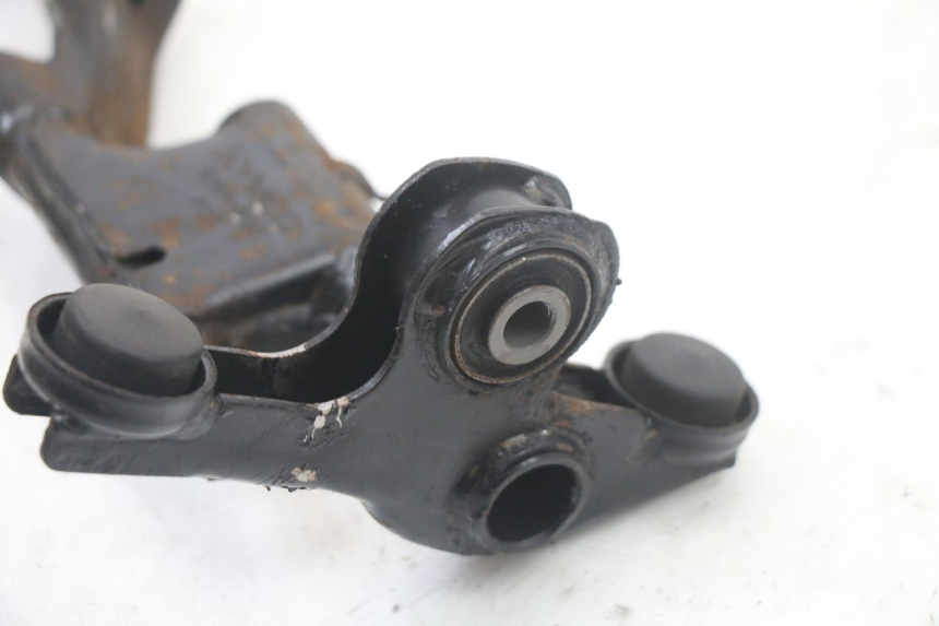 photo de SUPORTE DO MOTOR KYMCO PEOPLE S 125 (2000 - 2008) - Pontos de fixação