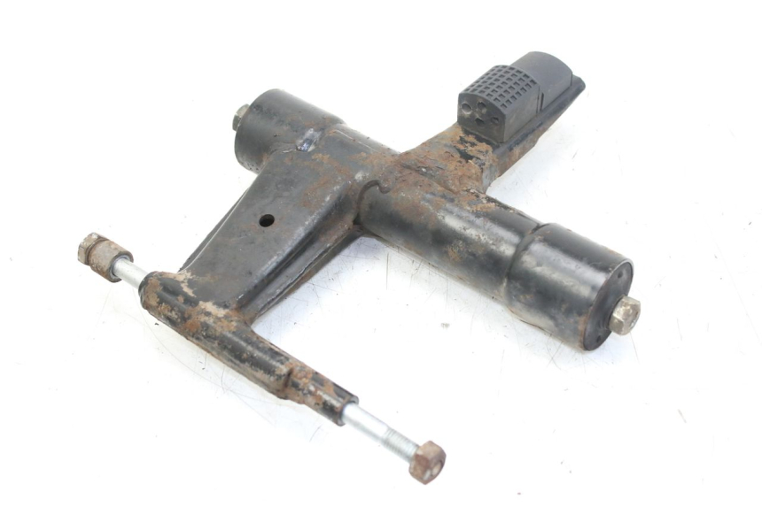 photo de SUPORTE DO MOTOR PIAGGIO LIBERTY 4T 50 (2004 - 2008) - Estado da superfície