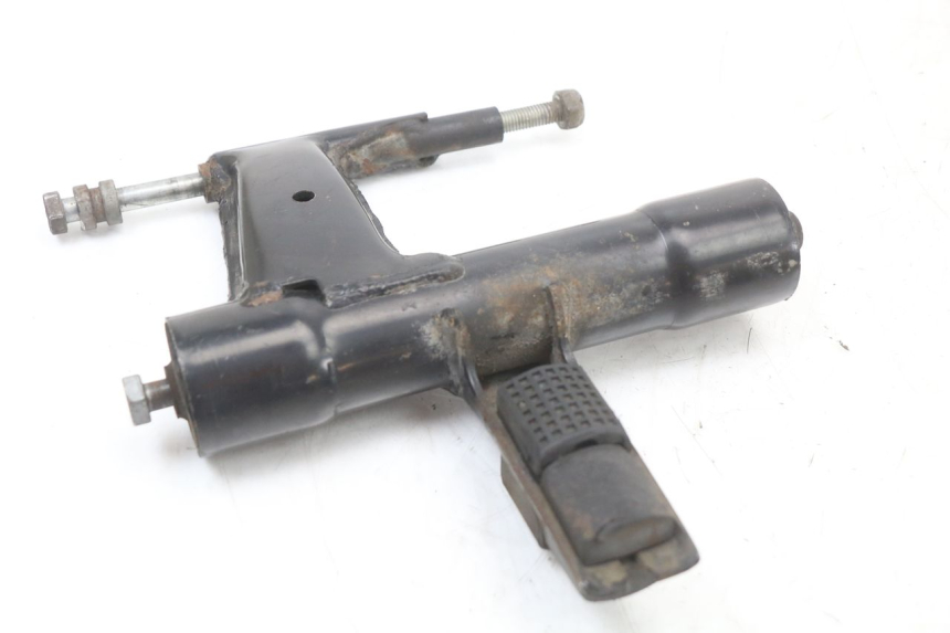 photo de SUPORTE DO MOTOR PIAGGIO LIBERTY 4T 50 (2018 - 2021) - Zoom do estado de desgaste