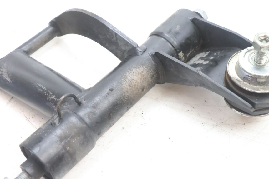 photo de SUPORTE DO MOTOR PIAGGIO LIBERTY IGET 4T 50 (2021 - 2025) - Zoom do estado de desgaste
