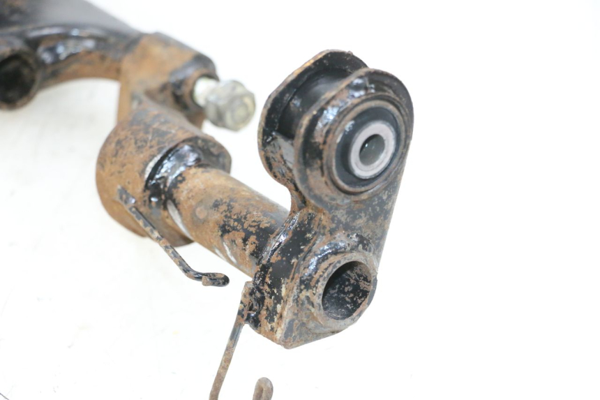 photo de SUPORTE DO MOTOR KYMCO LIKE 125 (2009 - 2016) - Detalhe da peça