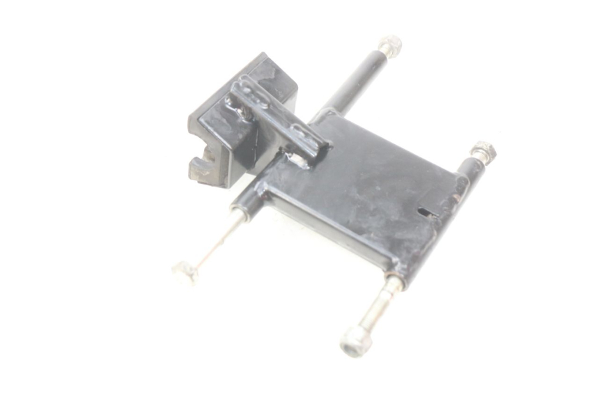 photo de SUPORTE DO MOTOR PEUGEOT LUDIX 2 PRO 4T 50 (2008 - 2013) - Zoom do estado de desgaste