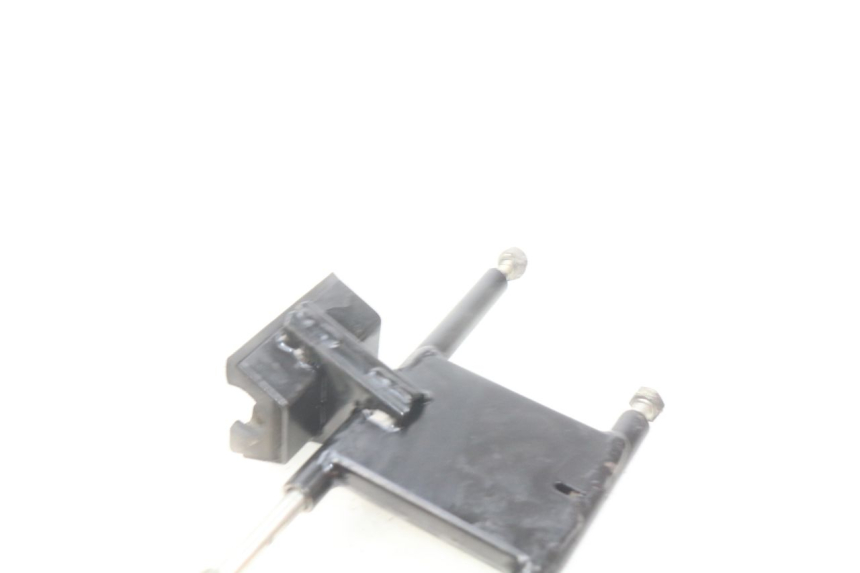 photo de SUPORTE DO MOTOR PEUGEOT LUDIX 2 PRO 4T 50 (2008 - 2013) - Outro ângulo de visão